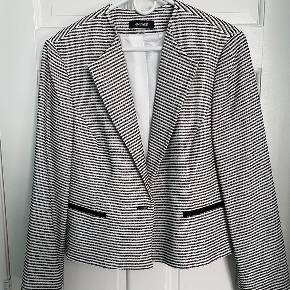 Nine West Blazer Size 16